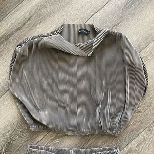 Pretty Little Thing silver ribbed two piece set